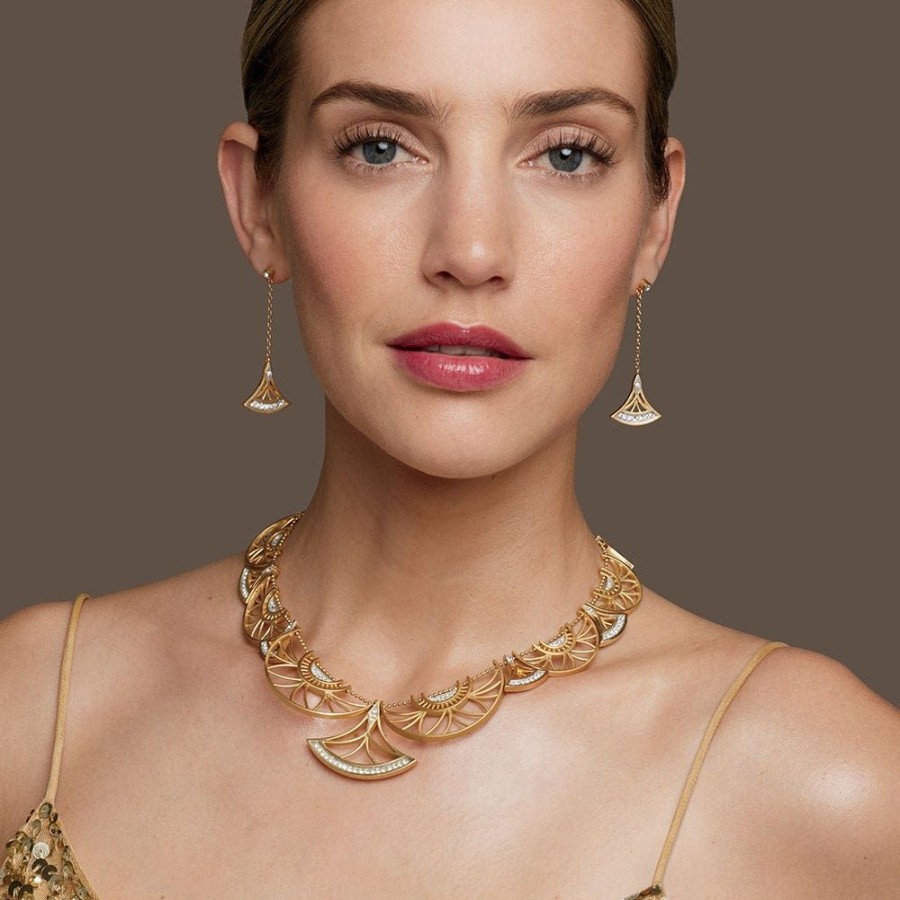 The Metropolitan Museum of Art Erte Zizi Statement Necklace | Necklaces