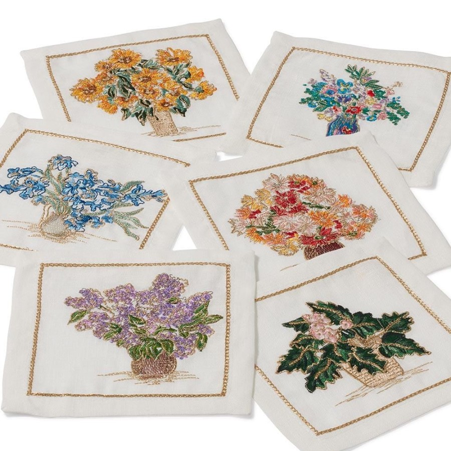 The Metropolitan Museum of Art Kim Seybert Embroidered Bouquets Linen Cocktail Napkin Set | Tableware