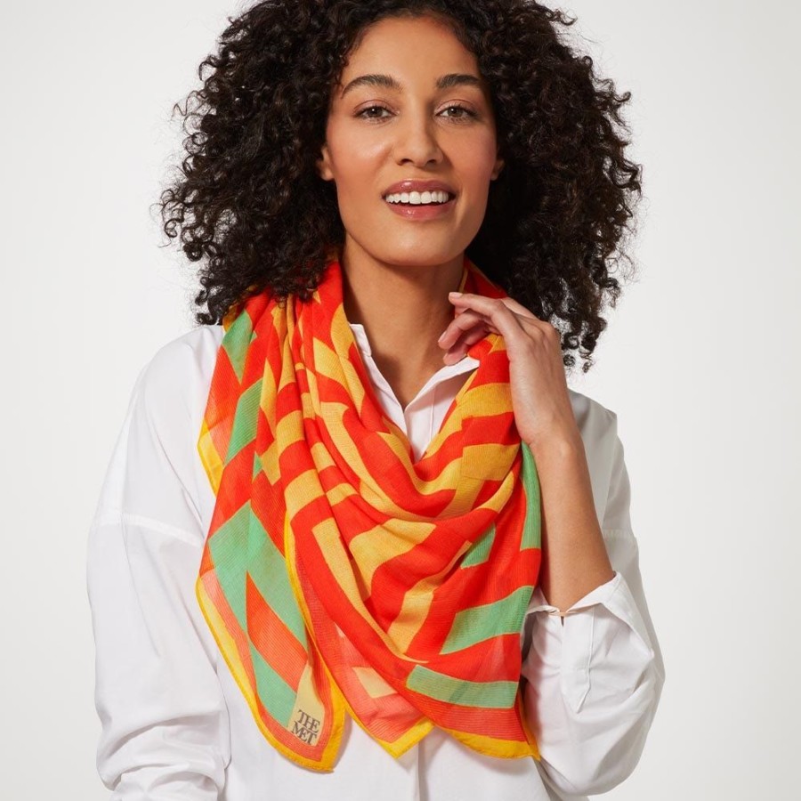 The Metropolitan Museum of Art Gee'S Bend Kennedy Basket-Weave Oversize Square Scarf | Scarves & Wraps