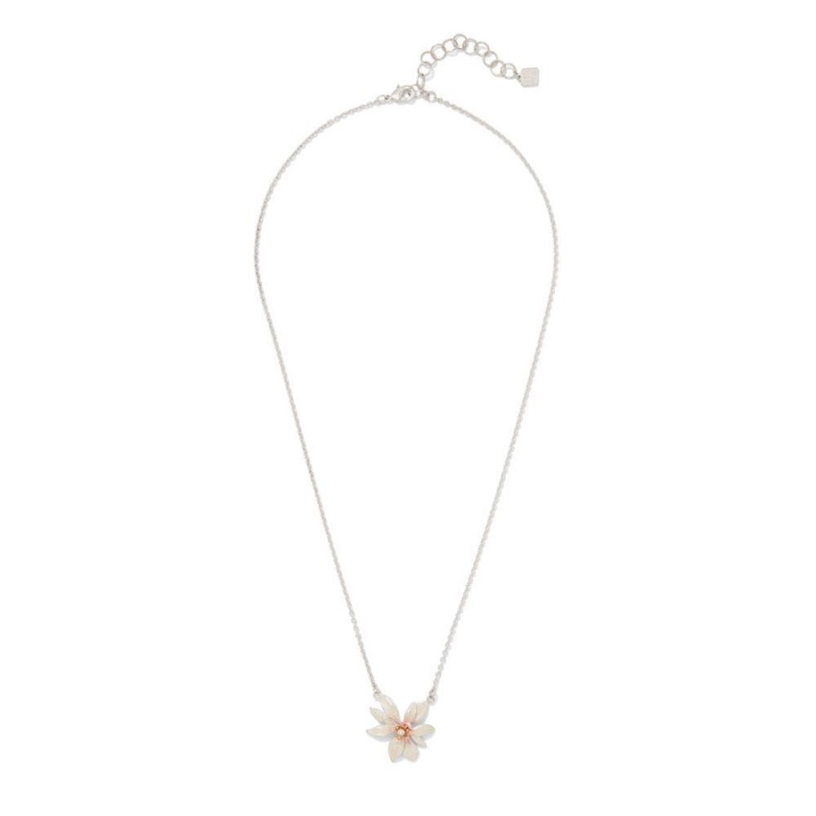 The Metropolitan Museum of Art Magnolia Pendant Necklace | Necklaces